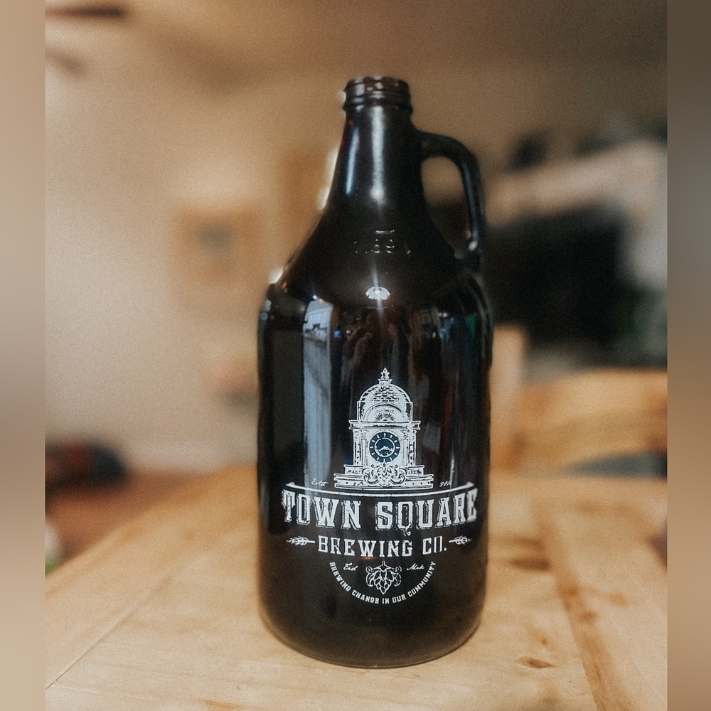 Town Square Craft Beer Growler